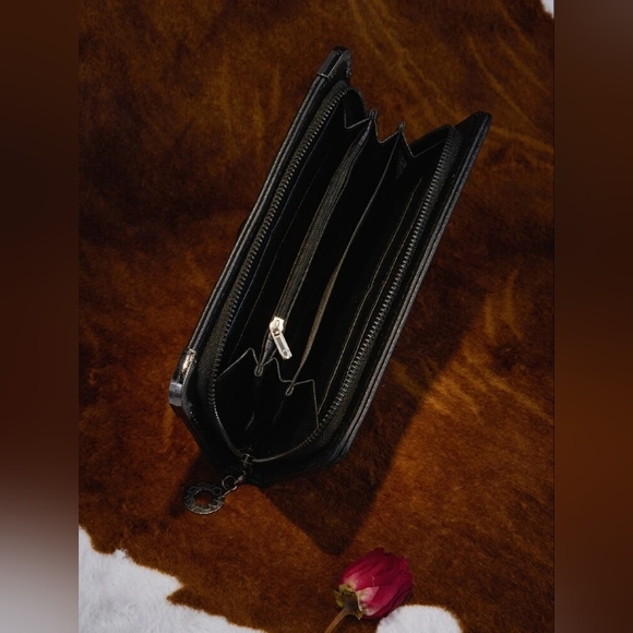 WALLET-3D SKULL - Picture 2 of 4